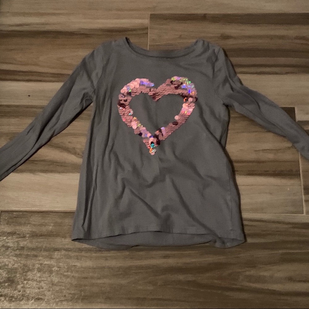 Long sleeve w shimmery sequence heart shirt